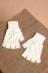 Women's Fingerless Ecru Gloves